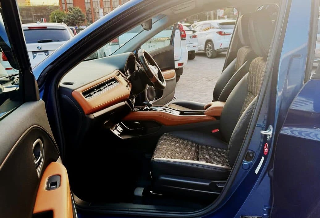 Front seats